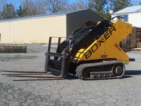 Mini Skid Steer Pallet Forks | Bradco