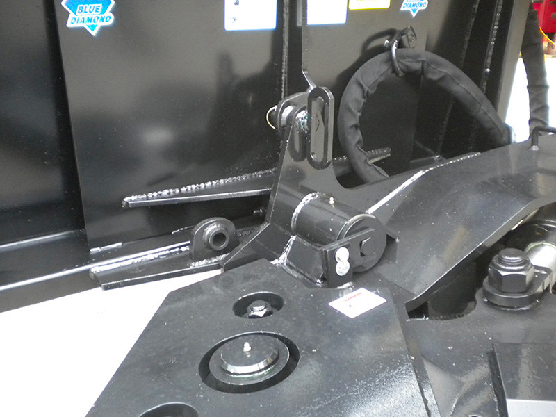 Skid Steer Tree Shear Attachment | Blue Diamond - Image 4