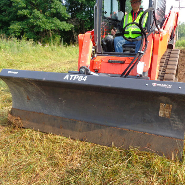 Skid Steer Tilting Dozer Blade | Bradco