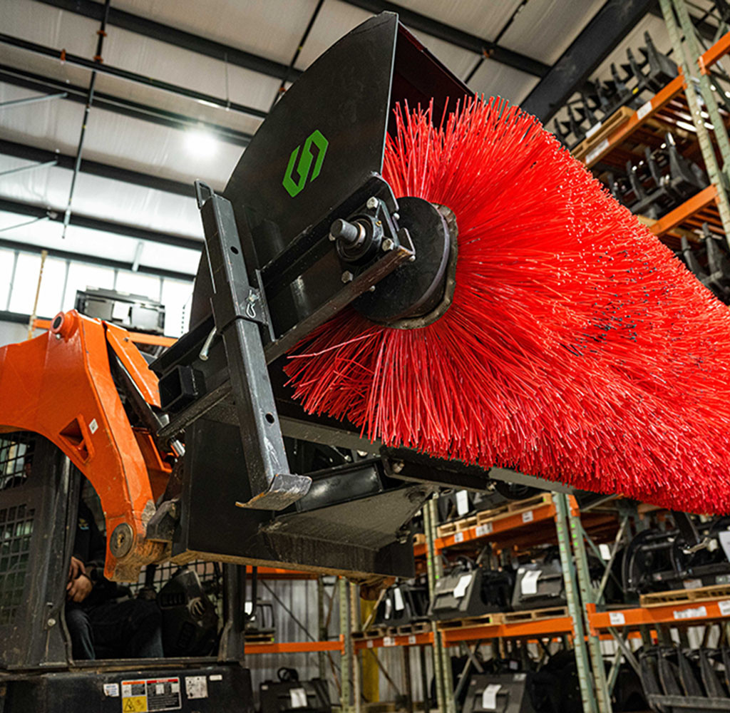 Skid Steer Hydraulic Angle Broom Attachment | CID - Image 4