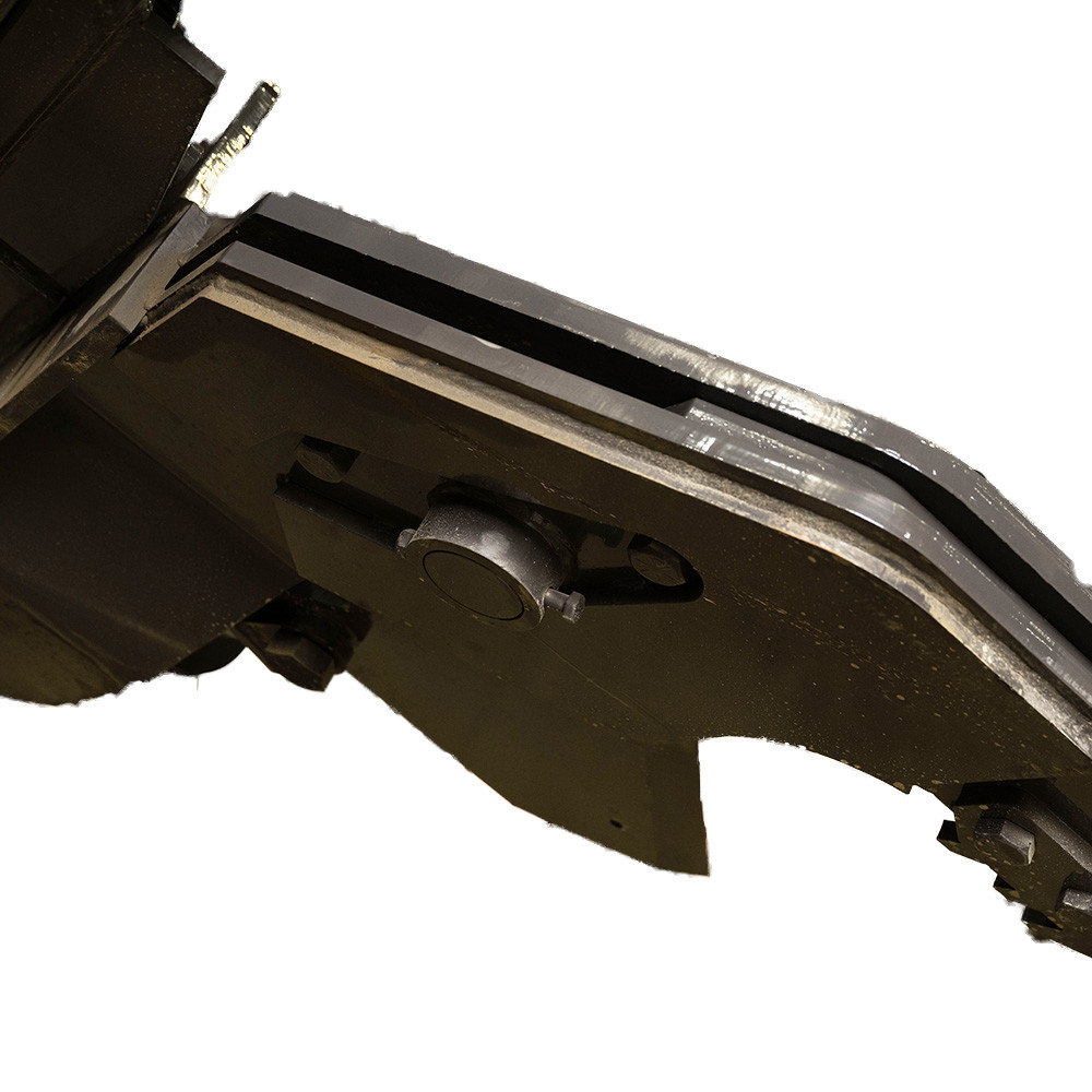 Skid Steer Rotating Tree Shear Attachment | CID - Image 9